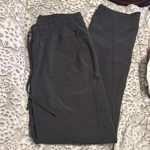 Women’s Charcoal Cherokee scrub pants
